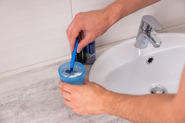 5 Tips to Shave Without Clogging Your Shower Drain