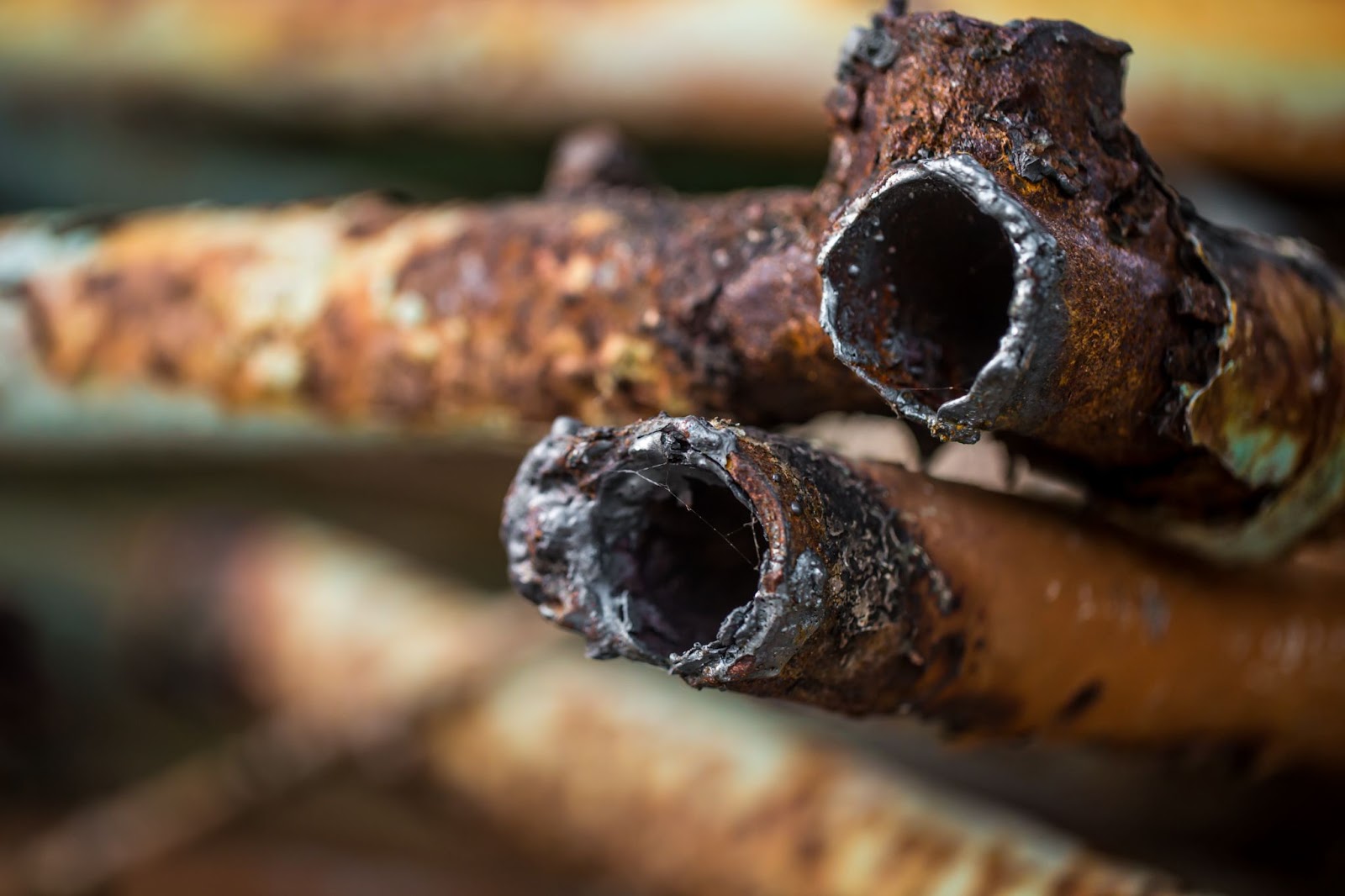 Rust Removal: Protecting Pipes for Longevity